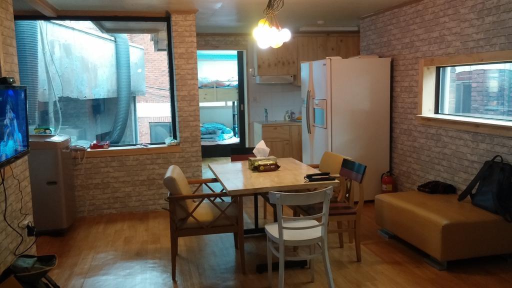 Отель Social House Сеул Экстерьер фото